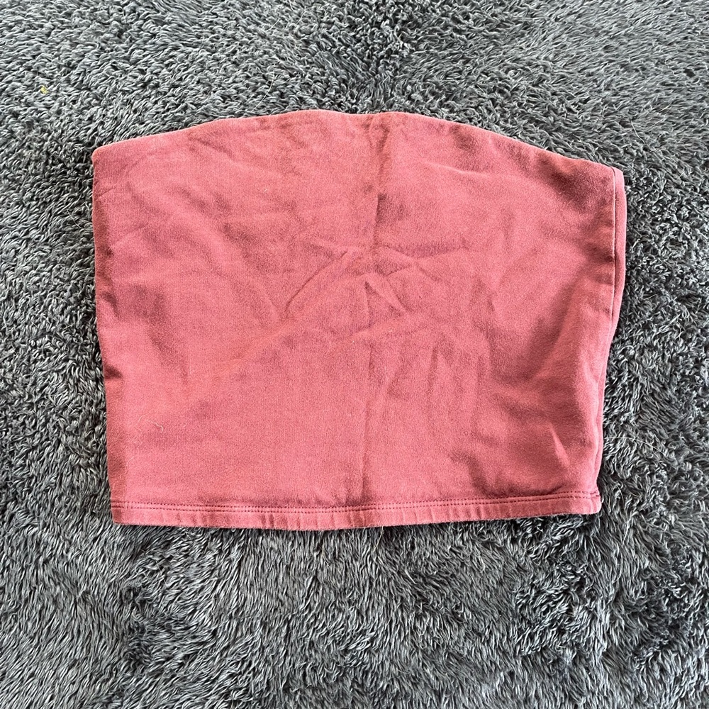 Maroon tube top